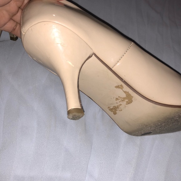 Heels - Picture 4 of 8